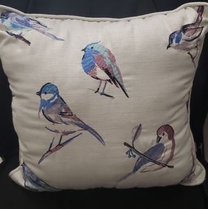 Bird pillow